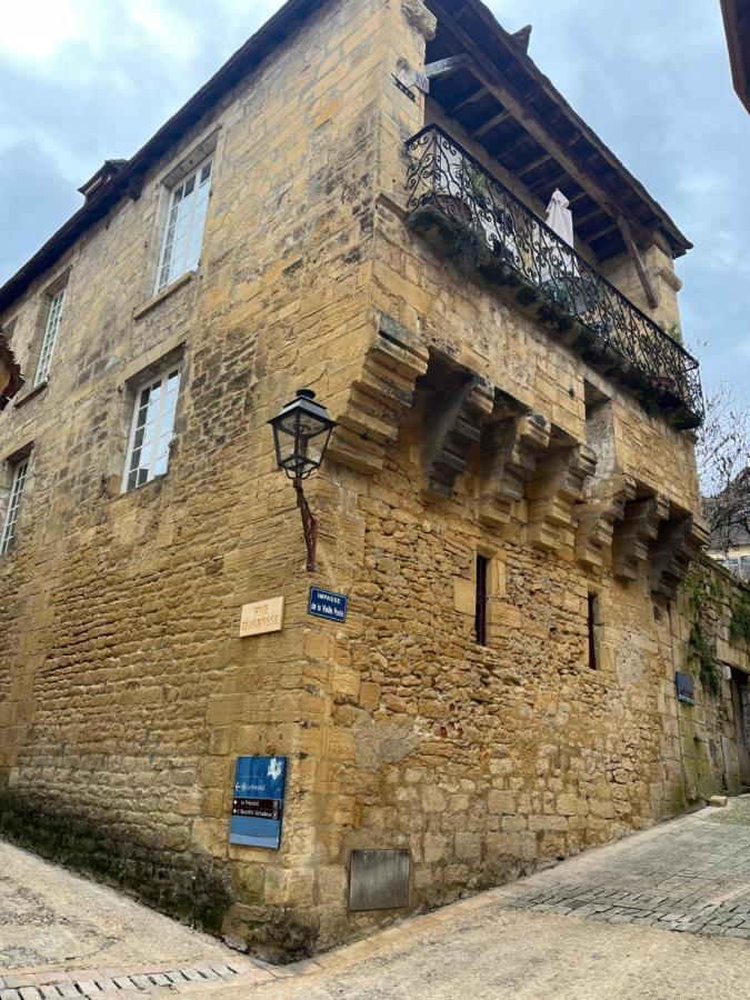 Chez Alice Appartement En Plein Centre Ville Sarlat-la-Caneda Ngoại thất bức ảnh